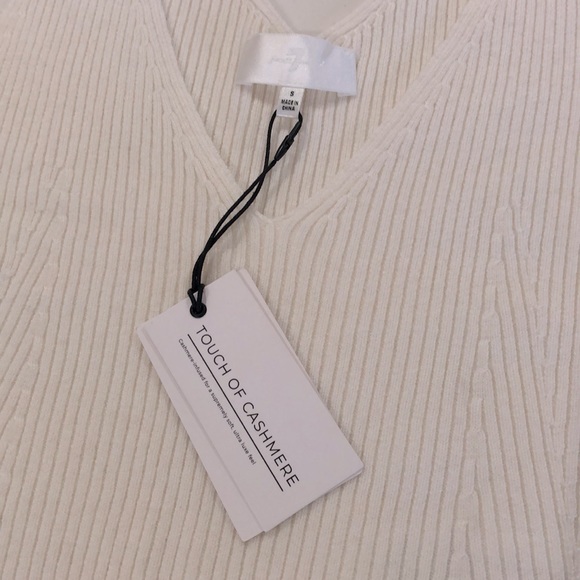 7 for all mankind V neck sweater vest - Picture 4 of 5